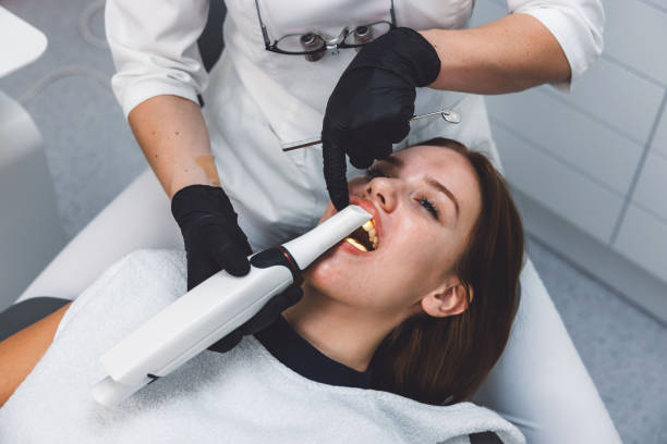 Best Cosmetic Emergency Dentistry in Navy Yard City, WA